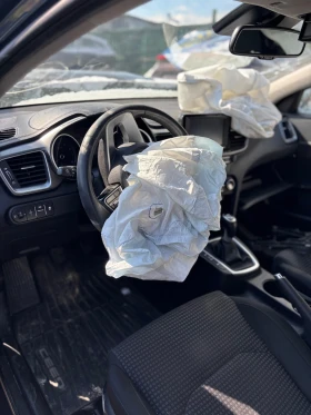 Kia Ceed 1.4 T-GDI на части, снимка 4