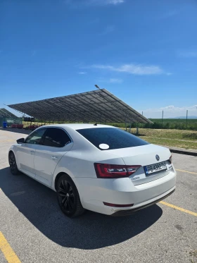 Skoda Superb, снимка 3