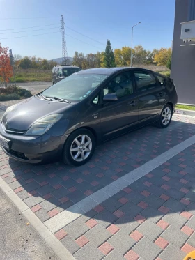 Toyota Prius 1.5 hybrid, снимка 4