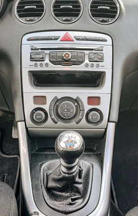 Peugeot 308 Panorama navi podgr 6ск. - 4899 лв. / 2504.82 € - 37557368 17