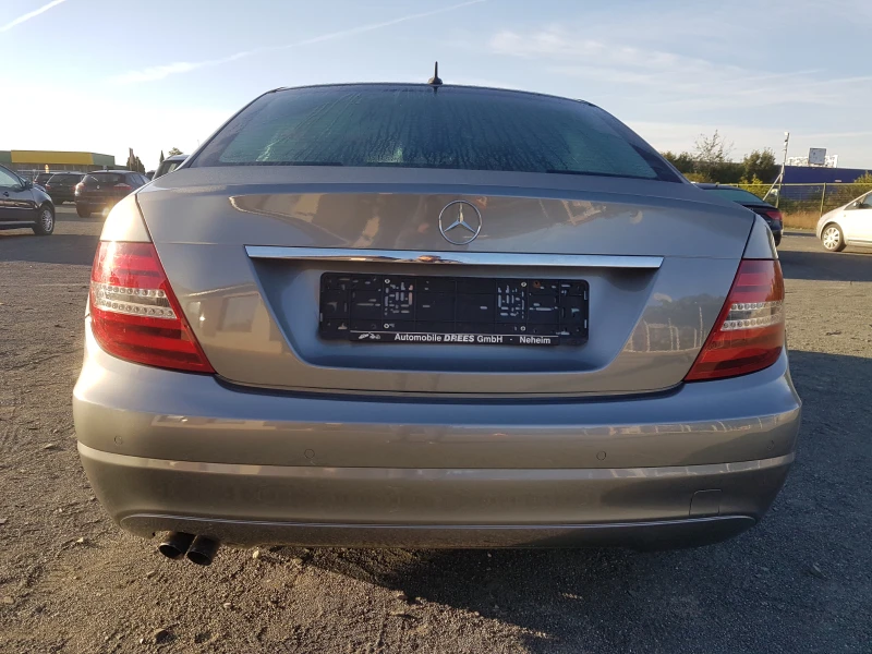 Mercedes-Benz C 220 2, 2CDI136ksLEDFACENAVIAVTOMATIKEU5, снимка 5 - Автомобили и джипове - 37726301