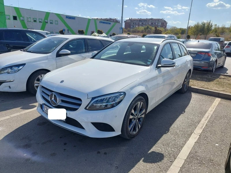 Mercedes-Benz C 180, снимка 1 - Автомобили и джипове - 47503749