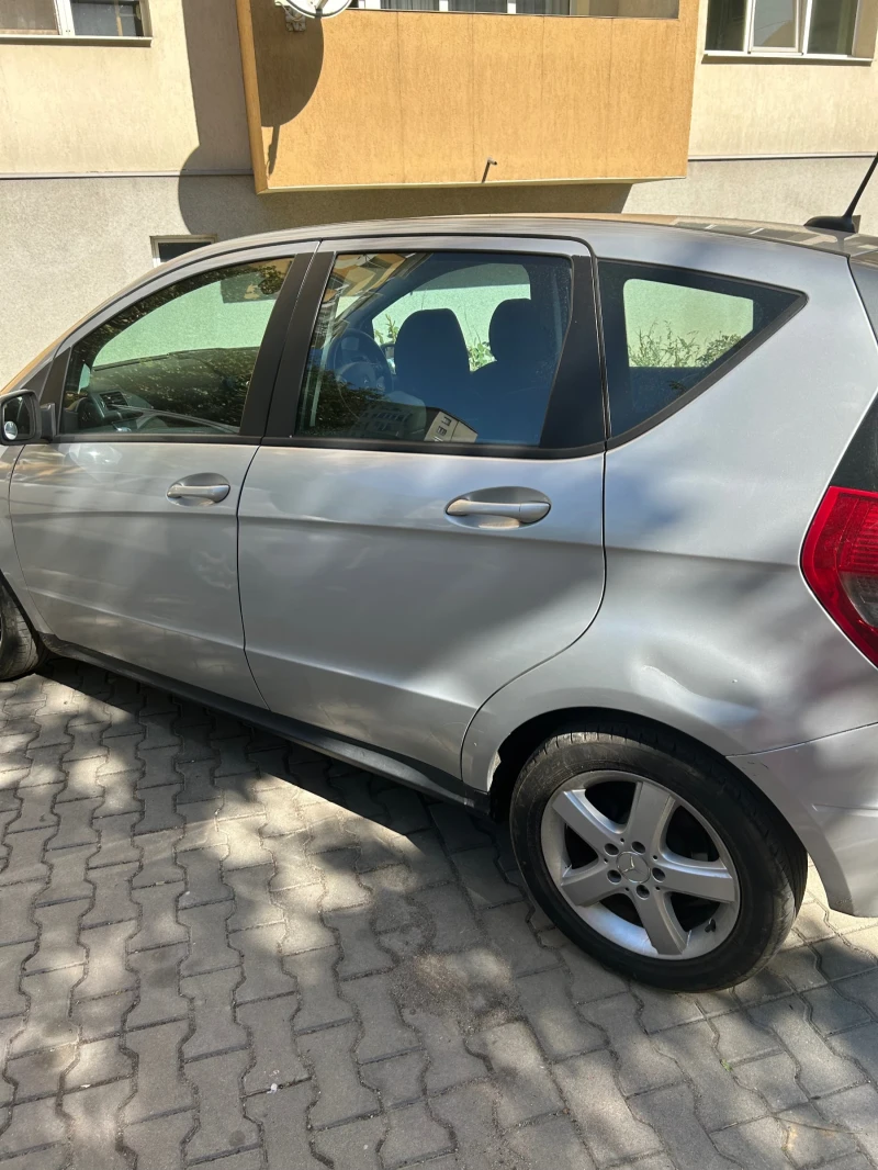 Mercedes-Benz A 180, снимка 13 - Автомобили и джипове - 47340043