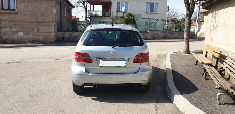 Mercedes-Benz B 180 CDI, снимка 5 - Автомобили и джипове - 47895717