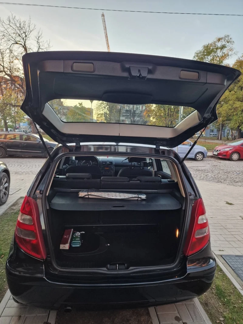 Mercedes-Benz A 180, снимка 6 - Автомобили и джипове - 49200124