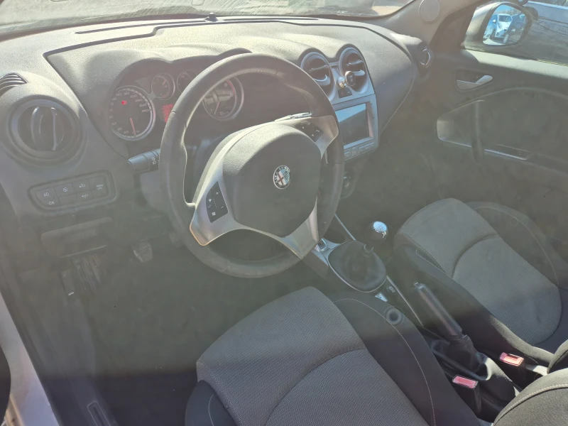 Alfa Romeo MiTo 1.3 D, снимка 9 - Автомобили и джипове - 49361521