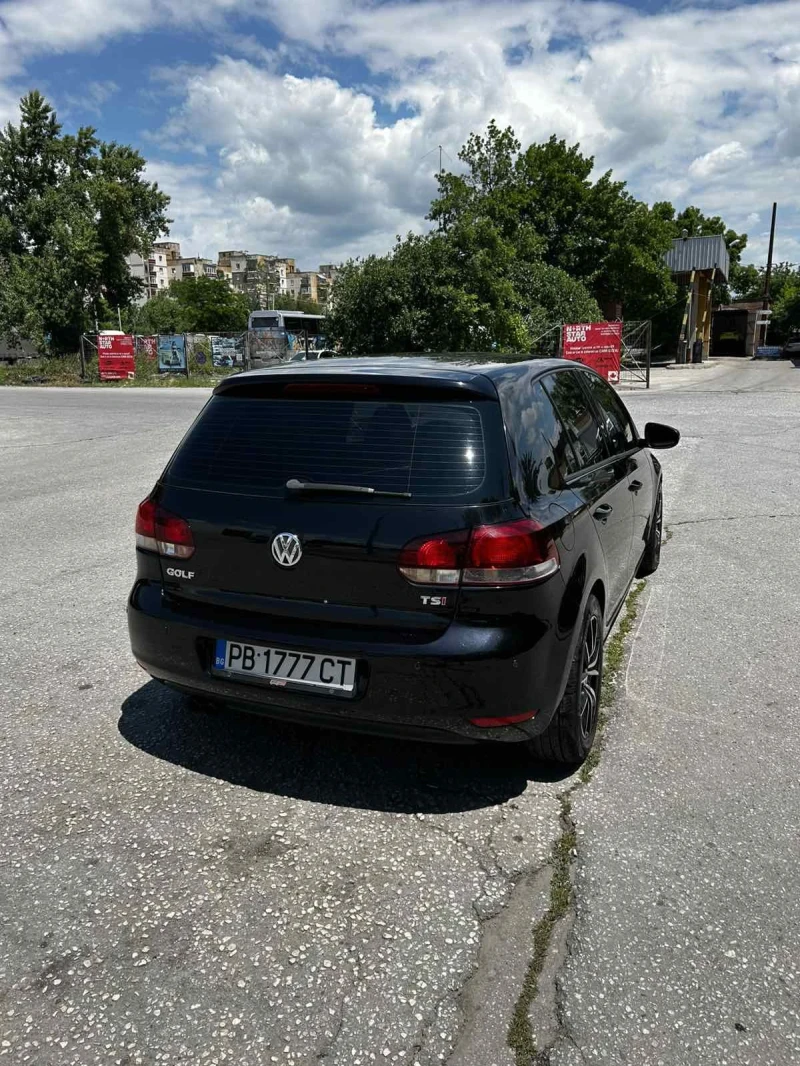 VW Golf 1.4 TSI, снимка 8 - Автомобили и джипове - 52391614
