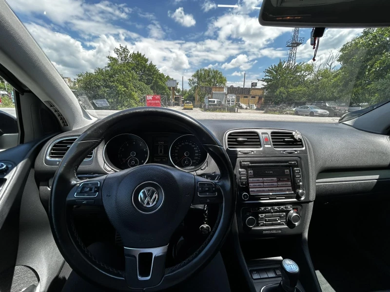 VW Golf 1.4 TSI, снимка 9 - Автомобили и джипове - 52391614