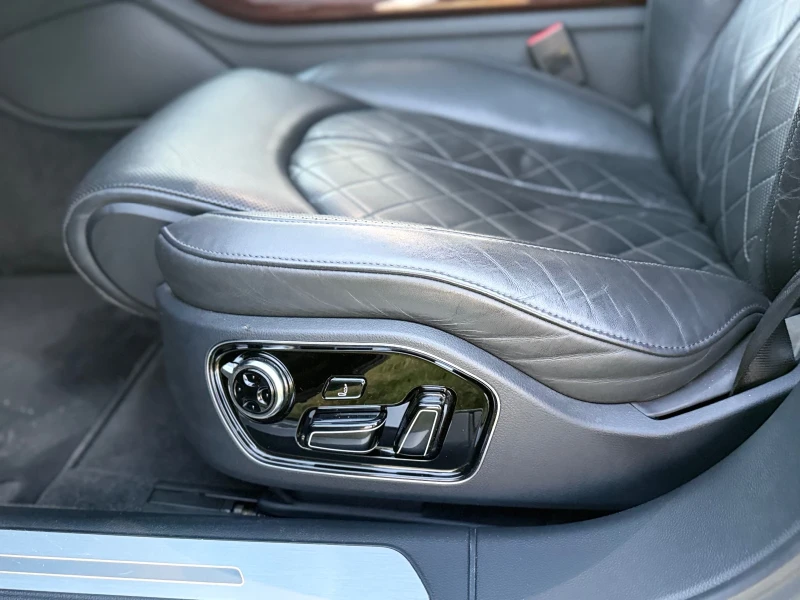 Audi A8, снимка 7 - Автомобили и джипове - 52497713