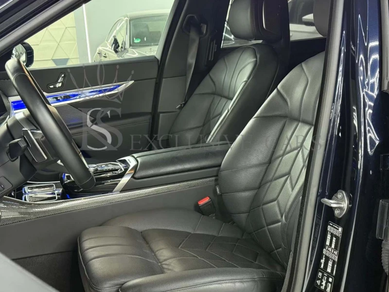 BMW 740 xDRIVE* M-SPORT PRO* SKY LOUNGE* ОБДУХВАНЕ* МАСАЖ*, снимка 6 - Автомобили и джипове - 51758671