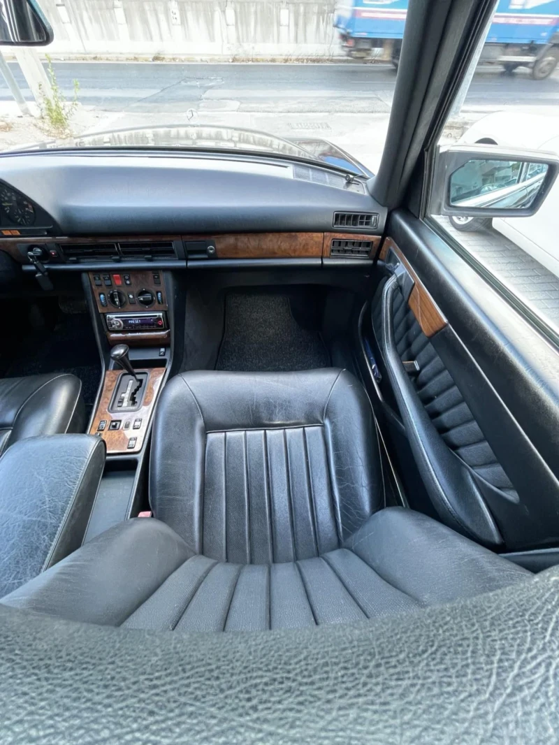 Mercedes-Benz 126 420SE, снимка 9 - Автомобили и джипове - 51772406