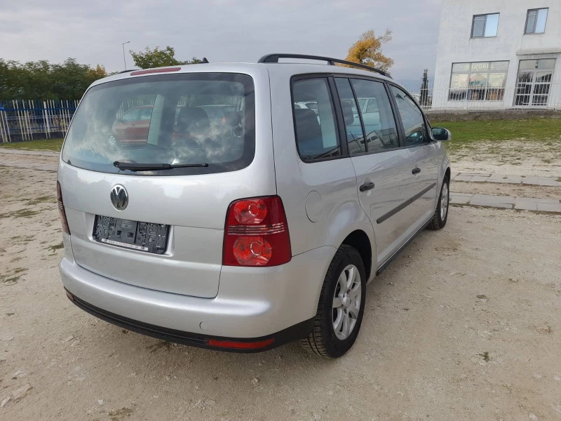 VW Touran 1.9 TDI 105к.с. 6 скорости, снимка 7 - Автомобили и джипове - 52071773