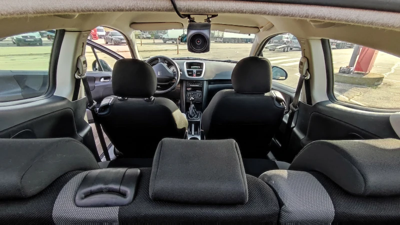 Peugeot 207, снимка 14 - Автомобили и джипове - 52318611