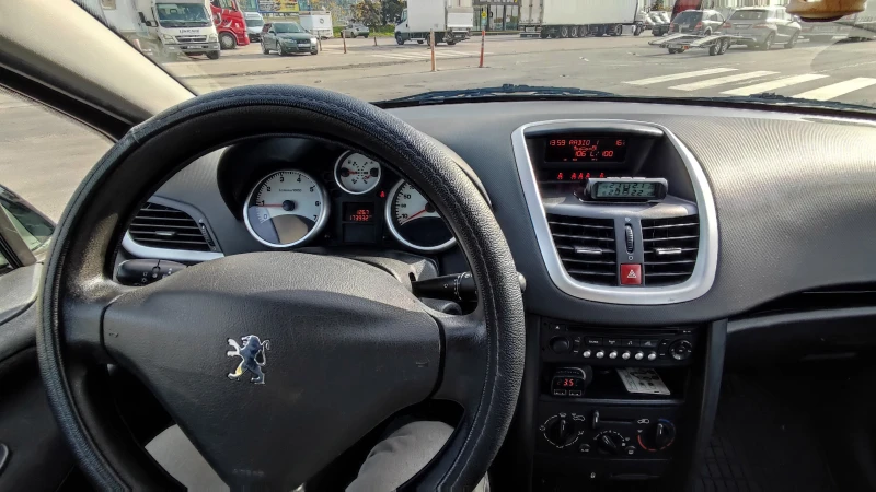 Peugeot 207, снимка 9 - Автомобили и джипове - 52318611