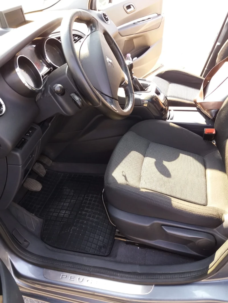 Peugeot 5008, снимка 6 - Автомобили и джипове - 52862021