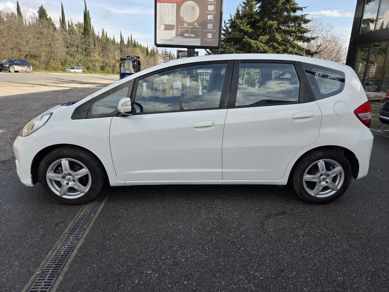 Honda Jazz 1, 4 i 100 hp, снимка 8 - Автомобили и джипове - 52497277