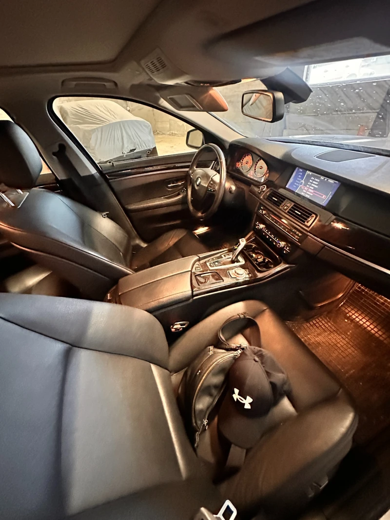 BMW 528 I xDrive, снимка 10 - Автомобили и джипове - 52596960