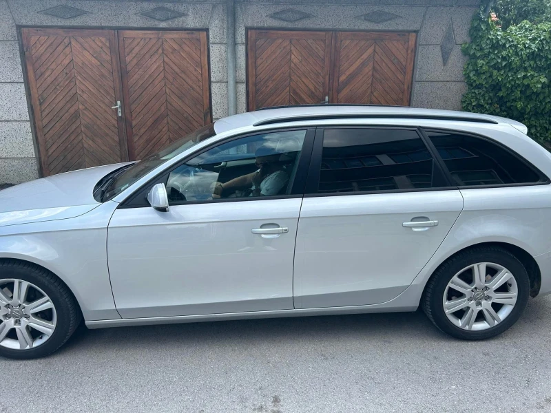 Audi A4 Комби, снимка 7 - Автомобили и джипове - 52958001