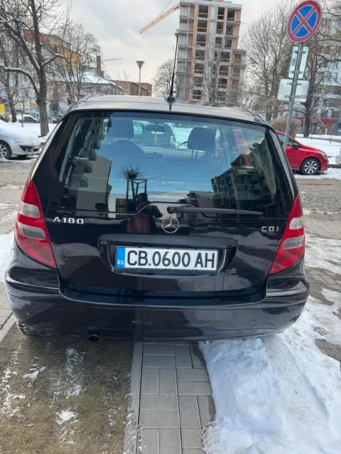 Mercedes-Benz A 180, снимка 2 - Автомобили и джипове - 49200124