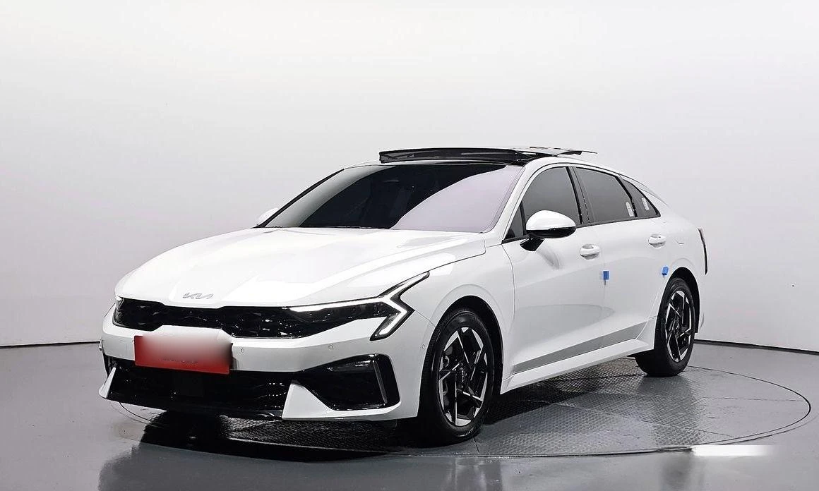 Kia K5 2.0 Noblesse * НАЙ-ДОБРА ЦЕНА В БЪЛГАРИЯ* , снимка 1