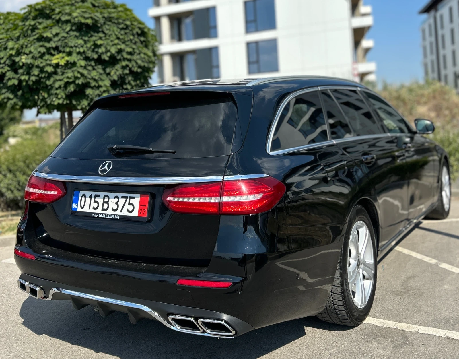 Mercedes-Benz E 220 6.3AMG* PACK* 9G TRONIC* TOP - изображение 8