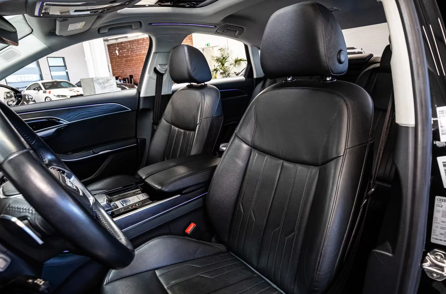 Audi A8 50TDI/QUATTRO/286HP/MTRX/ACC/PANO/360/104g - изображение 10