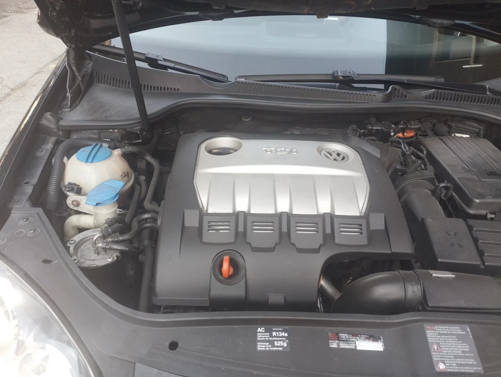 VW Golf 2.0 - изображение 7