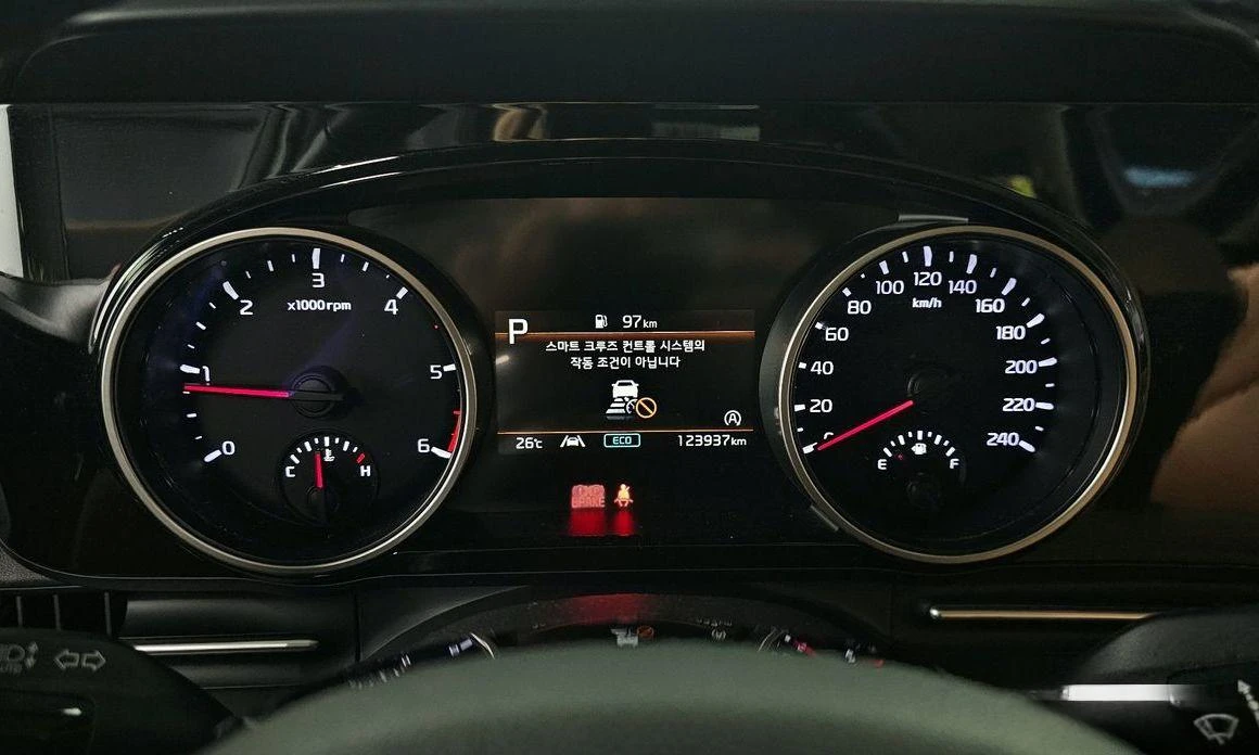 Kia Carnival  - изображение 8