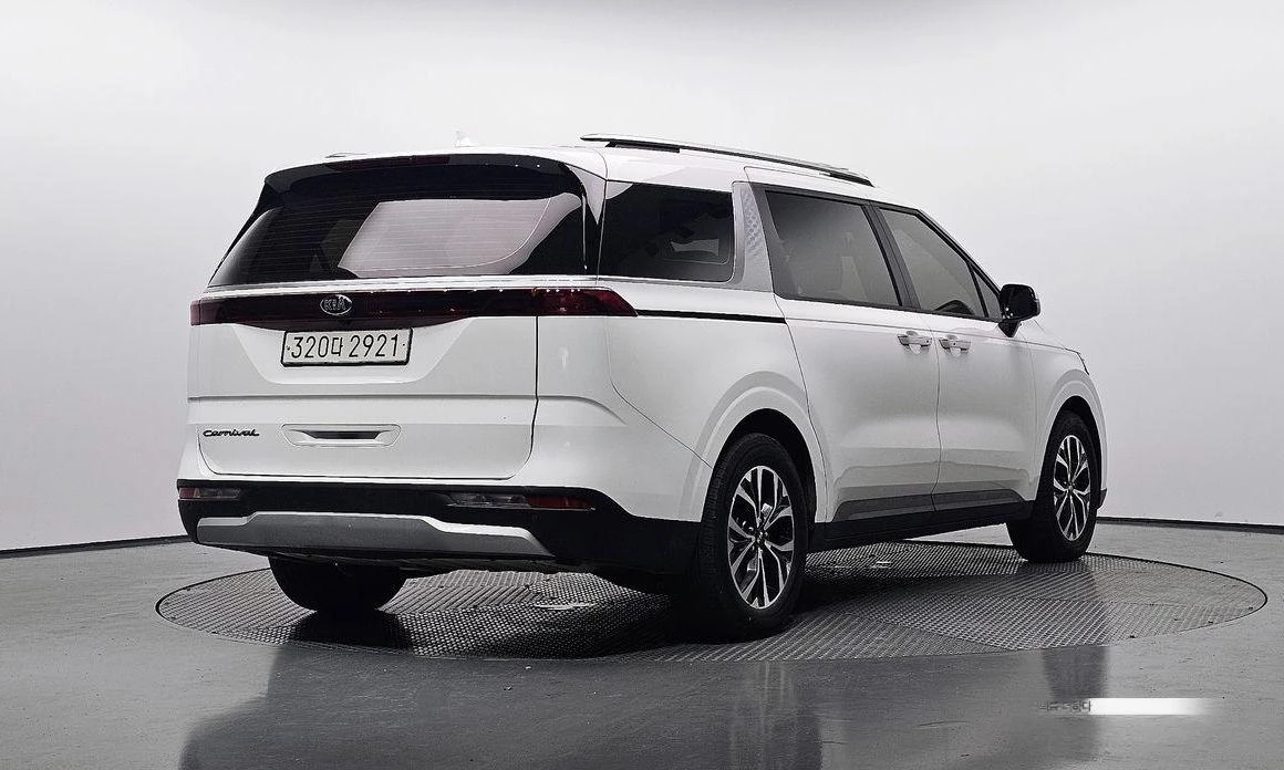Kia Carnival  - изображение 2