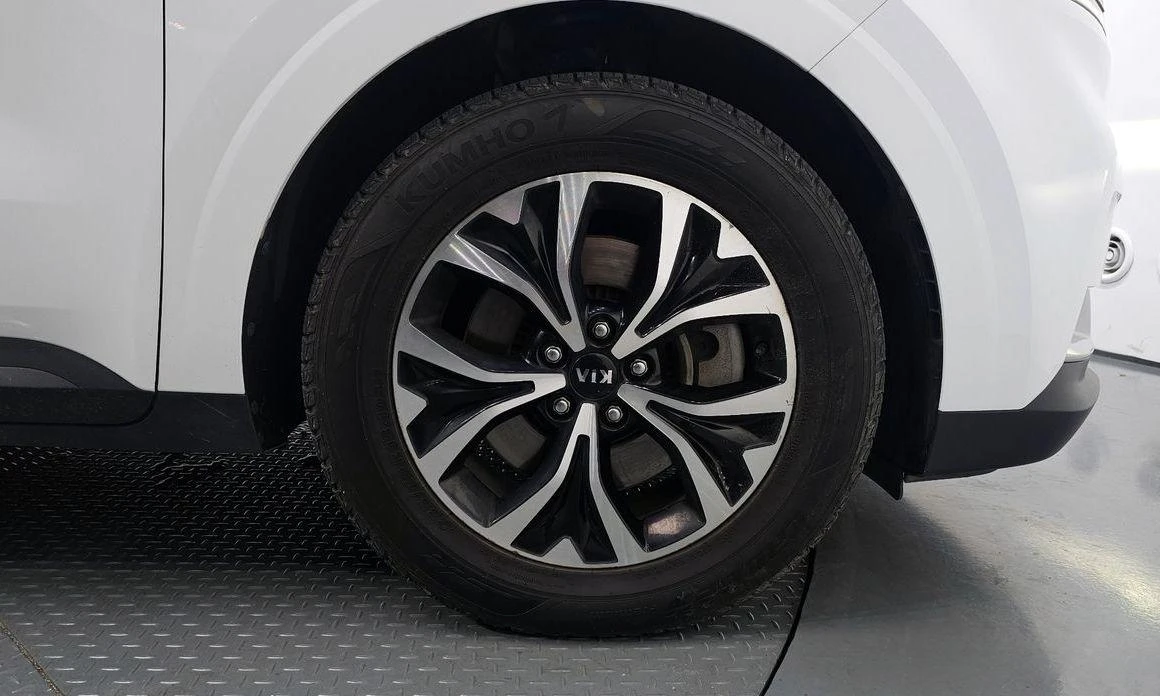 Kia Carnival  - изображение 5