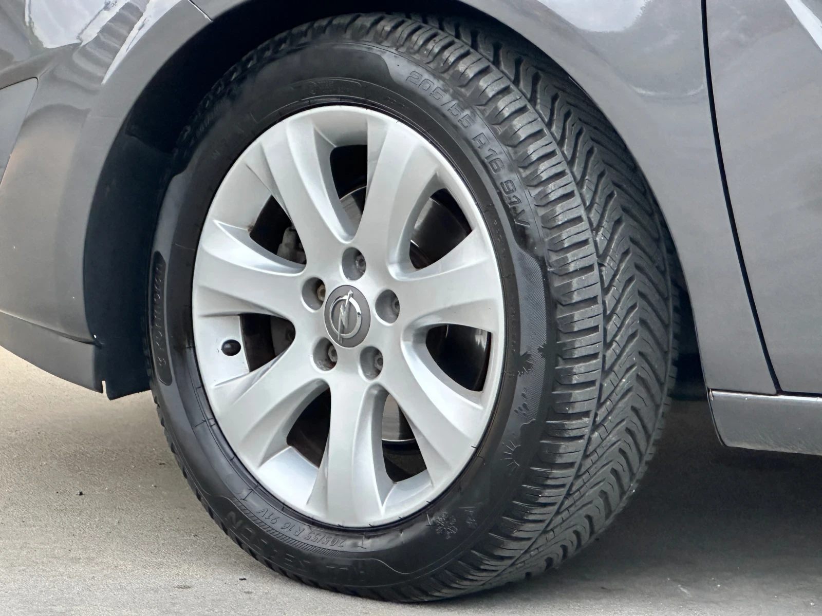 Opel Meriva 1.4i ECO TEC 100 HP   2011 .  | Mobile.bg   17