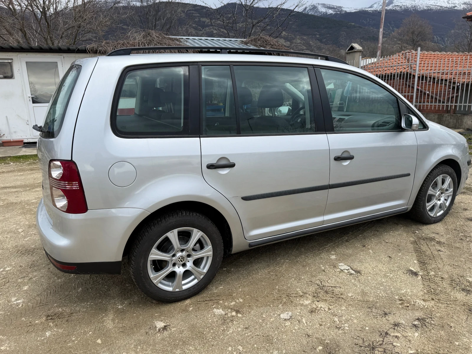 VW Touran 1.9 TDI 105�.�. 6 �������� | Mobile.bg � ����������� 7