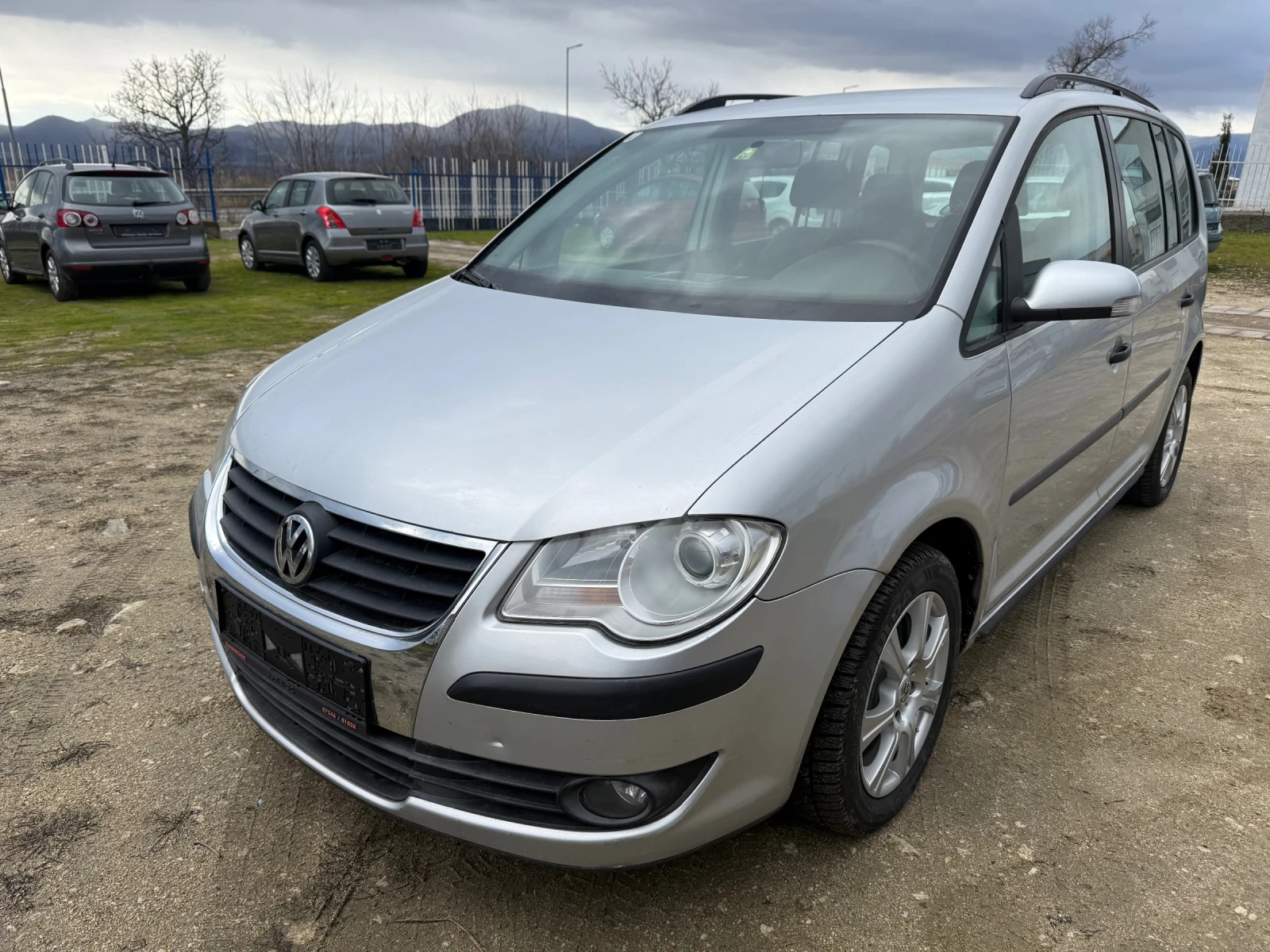 VW Touran 1.9 TDI 105�.�. 6 �������� | Mobile.bg � ����������� 3