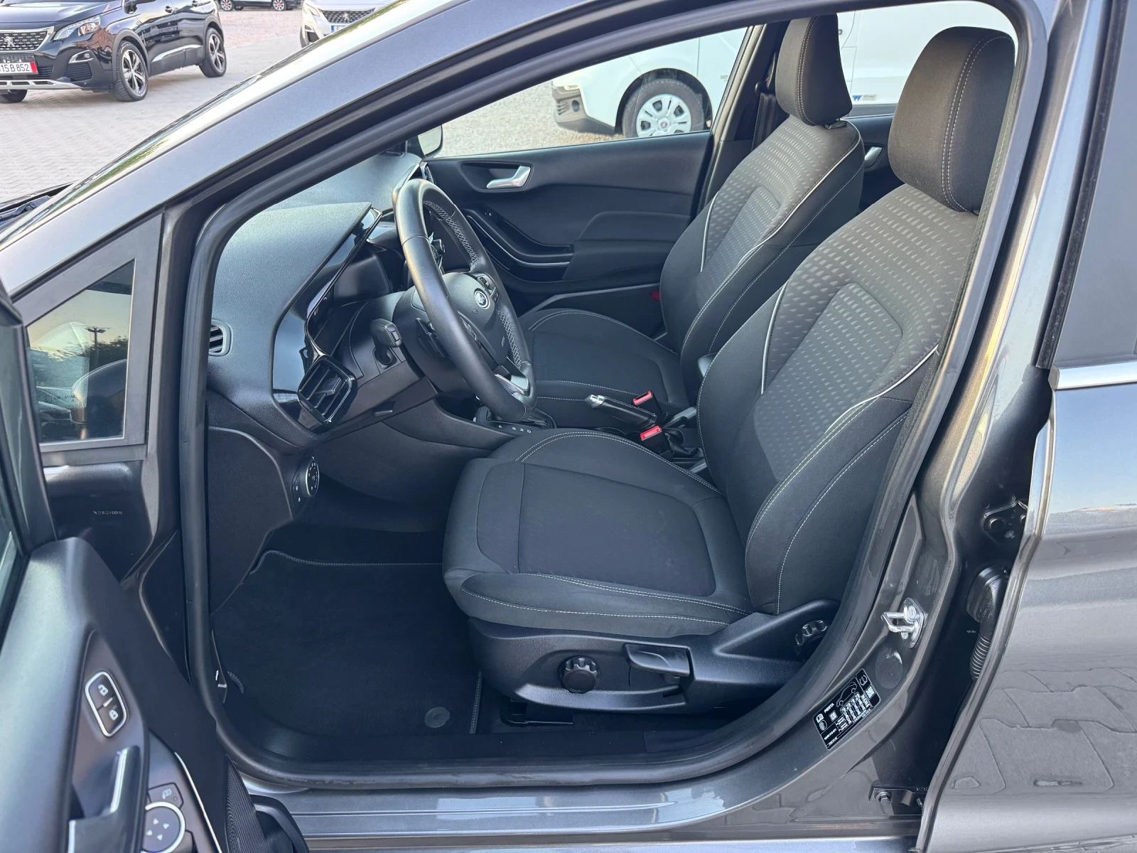 Ford Fiesta AVTOMAT TITANIUM | Mobile.bg — изображение 10