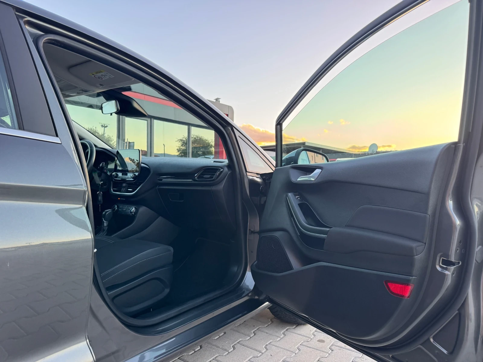 Ford Fiesta AVTOMAT TITANIUM | Mobile.bg — изображение 13