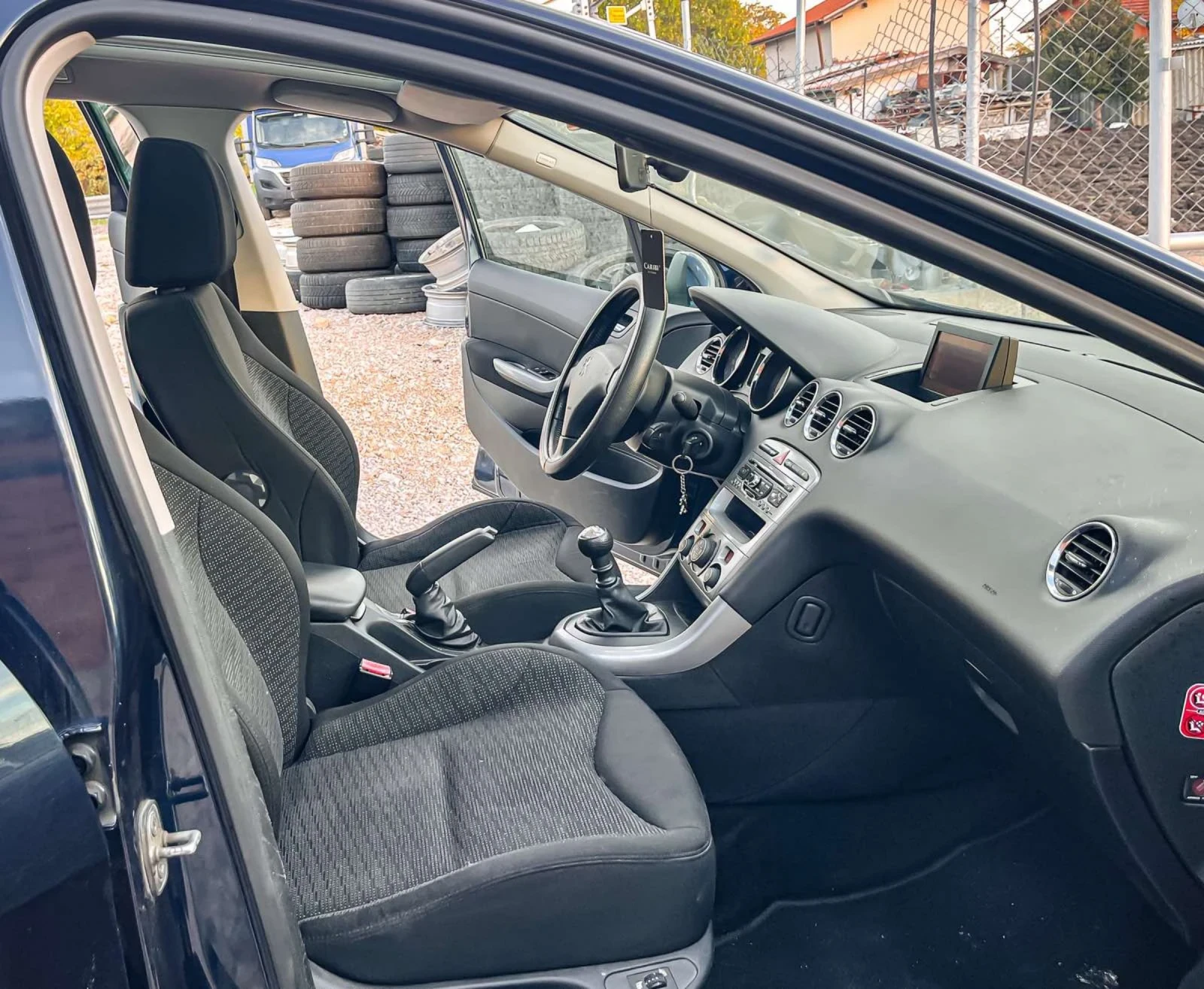 Peugeot 308 Panorama navi podgr 6ск. - изображение 9