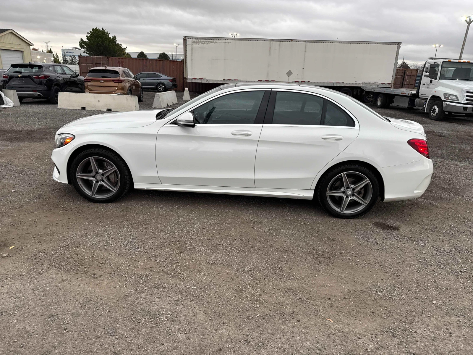 Mercedes-Benz C 300 * CARFAX * БЕЗ ПЪРВОНАЧАЛНА ВНОСКА - изображение 3