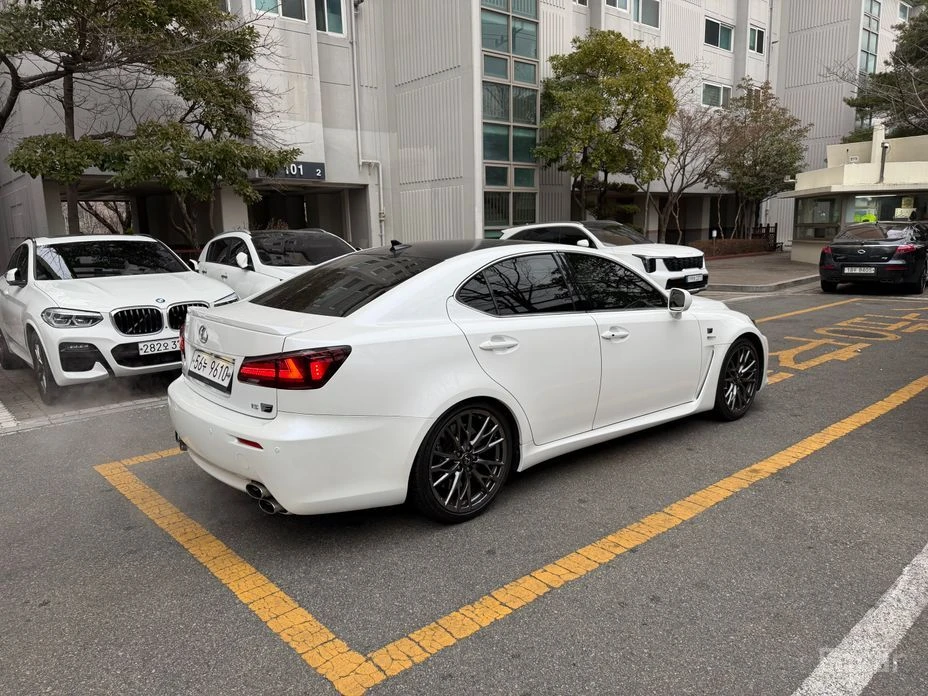 Lexus IS F * F-SPORT* 5.0* V8* FULL* , снимка 2 - Автомобили и джипове - 53911714