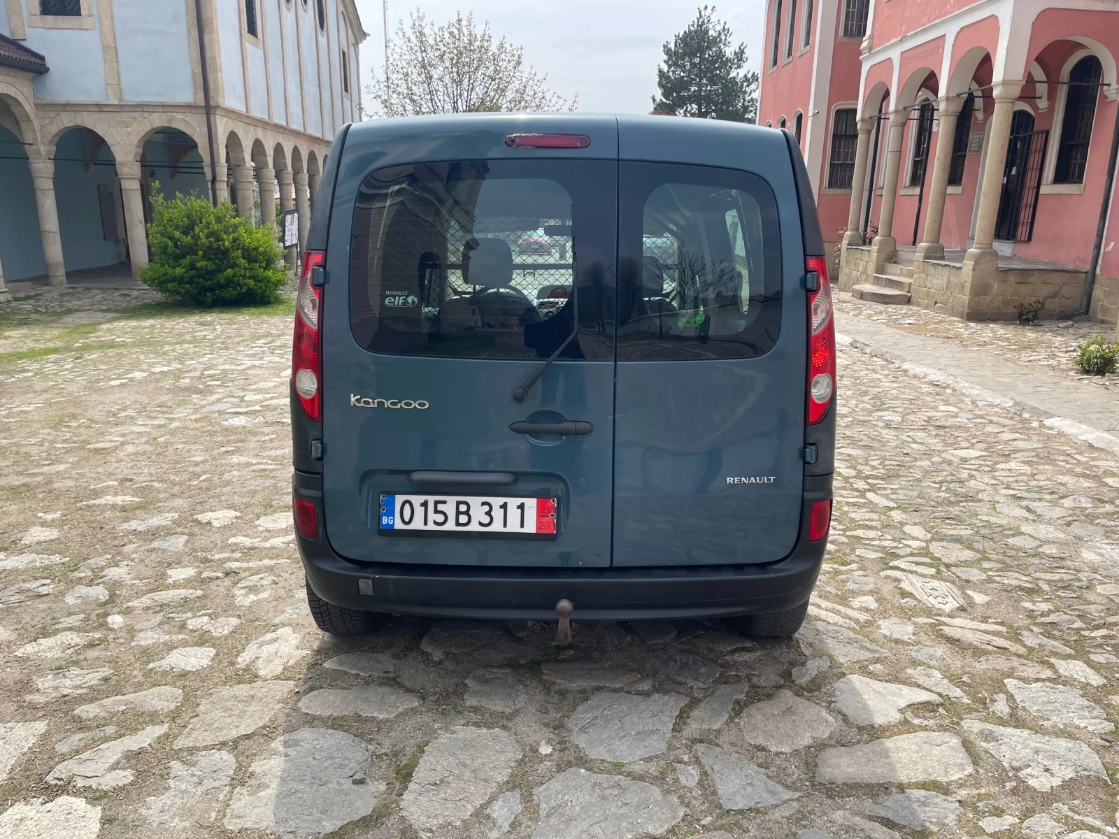 Renault Kangoo 1.5 DCI ТОВАРЕН КЛИМАТИК ТЕГЛИЧ, снимка 4 - Автомобили и джипове - 54179906