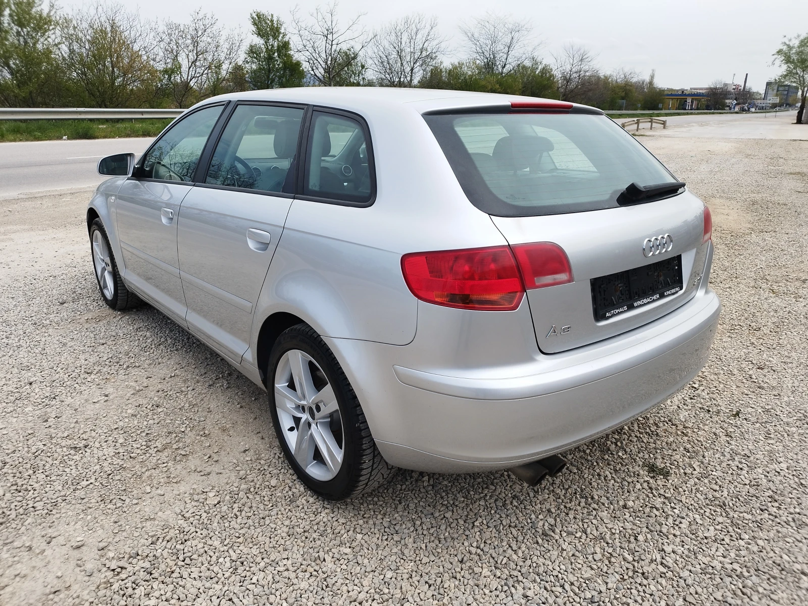 Audi A3 2.0T 200kc AUTOMAT, снимка 3 - Автомобили и джипове - 54206324