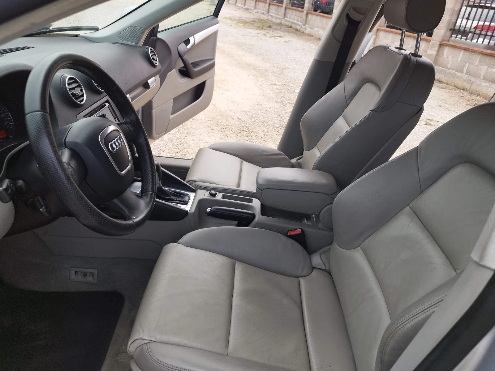 Audi A3 2.0T 200kc AUTOMAT, снимка 11 - Автомобили и джипове - 54206324