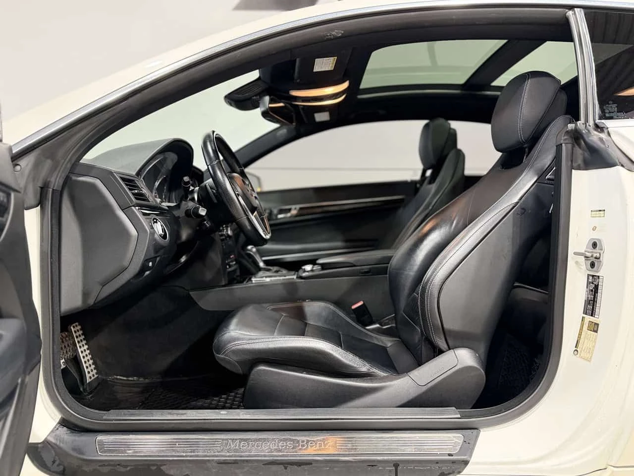 Mercedes-Benz E 350 ПОДГРЕВИ| ПАМЕТ| ПАНОРАМА| , снимка 8 - Автомобили и джипове - 54303415