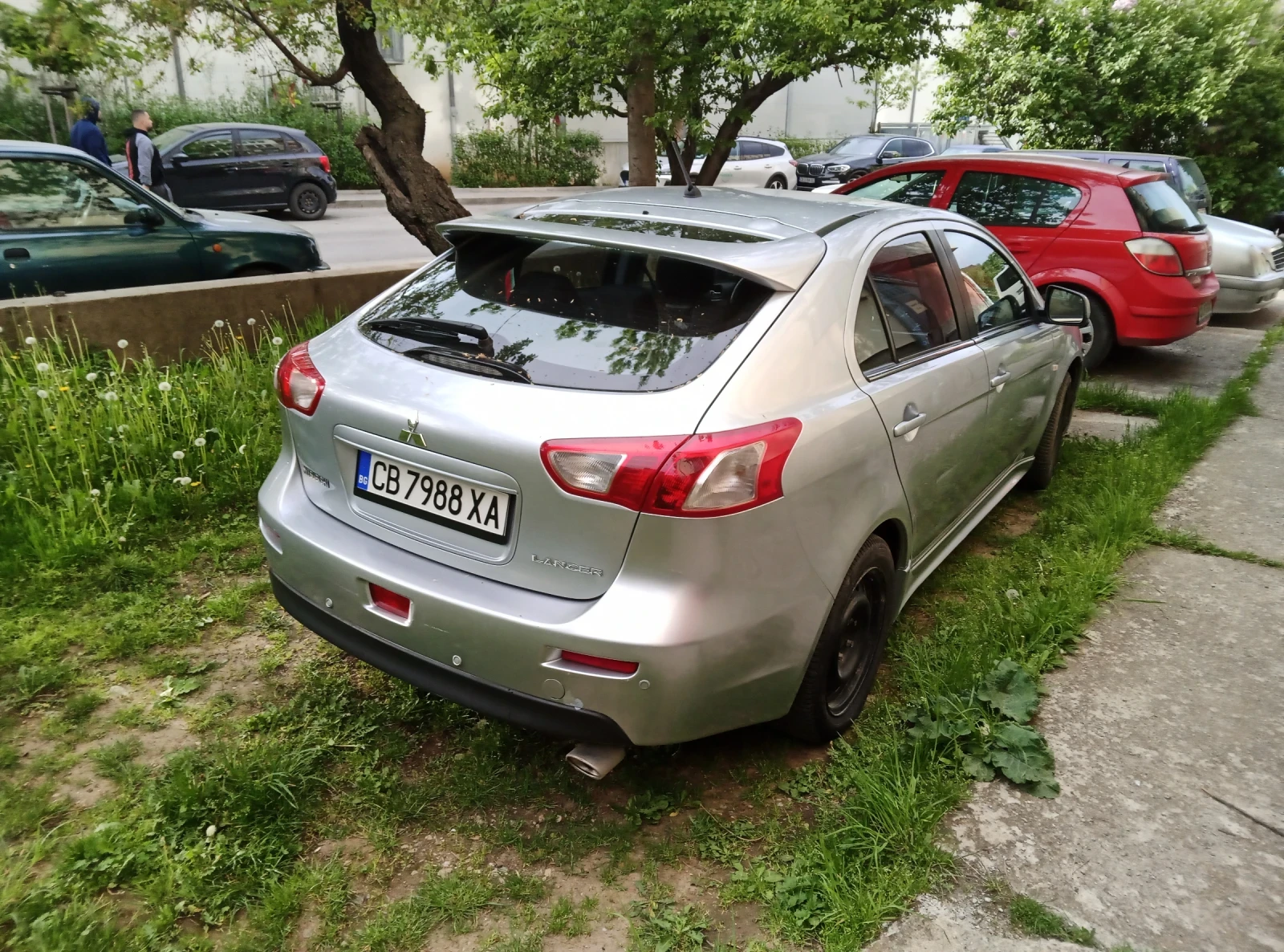 Mitsubishi Lancer Спортбек, снимка 6 - Автомобили и джипове - 54555266