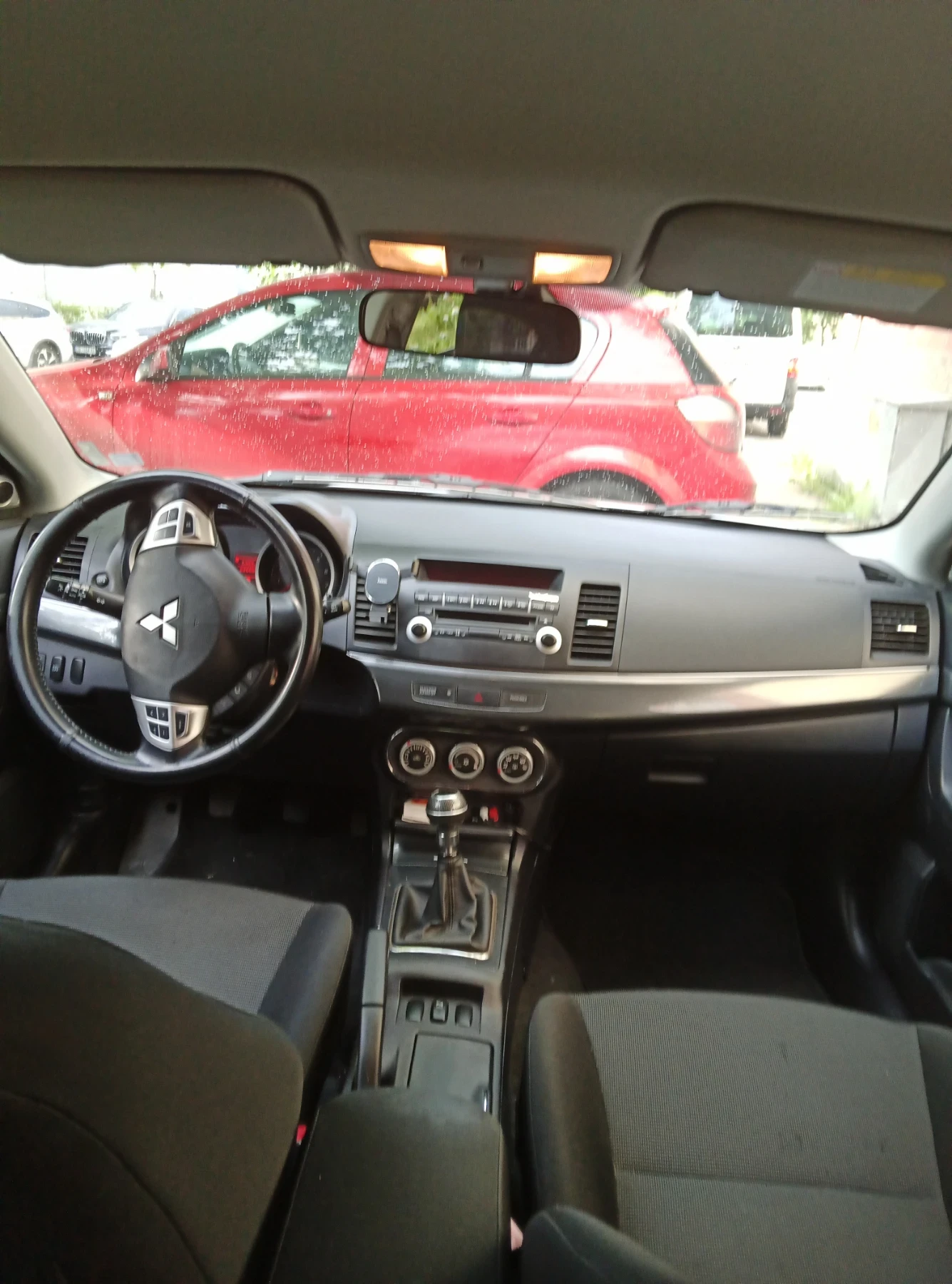 Mitsubishi Lancer Спортбек, снимка 3 - Автомобили и джипове - 54555266