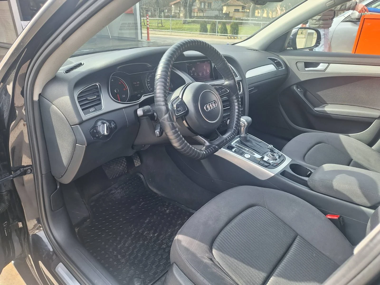 Audi A4 2.0TDI 8.5 177 LED , снимка 4 - Автомобили и джипове - 54578539