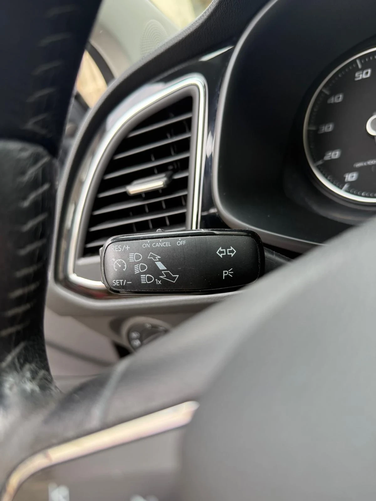 Seat Leon, снимка 10 - Автомобили и джипове - 54723250