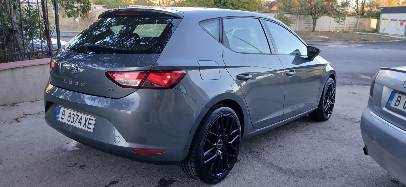 Seat Leon, снимка 6 - Автомобили и джипове - 54723250