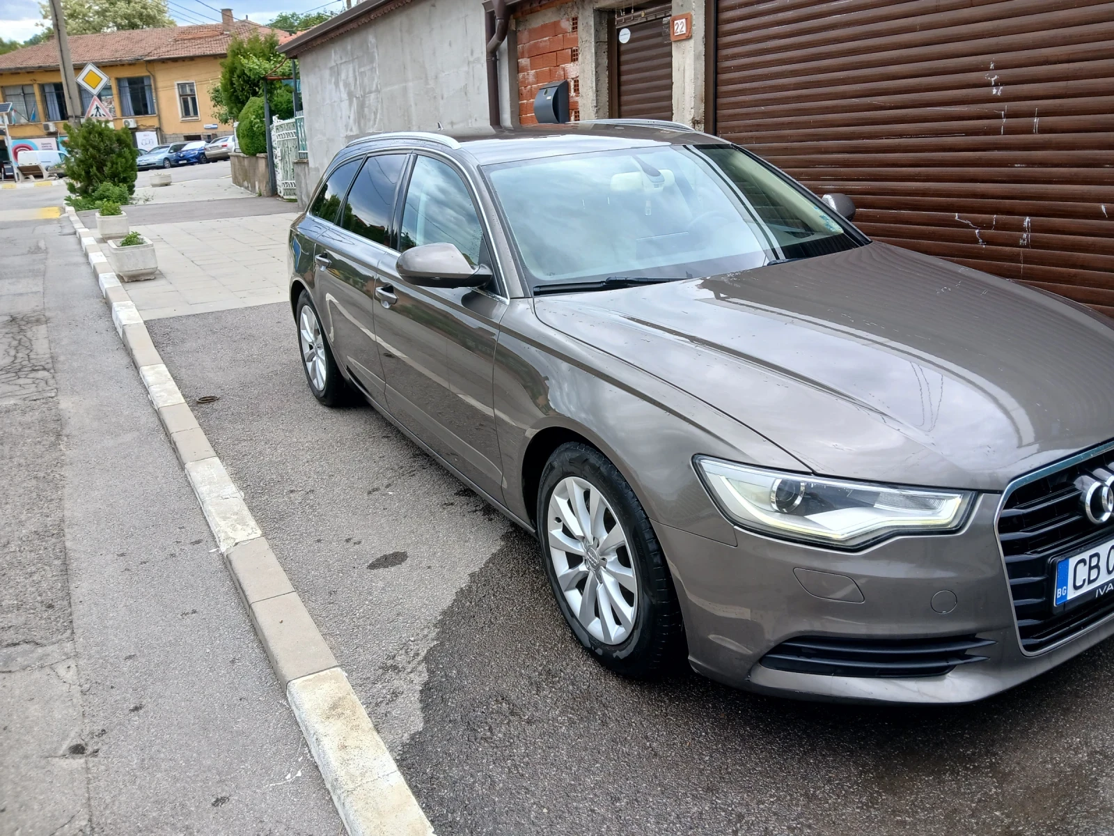 Audi A6 2.0 TDI, снимка 8 - Автомобили и джипове - 54725996