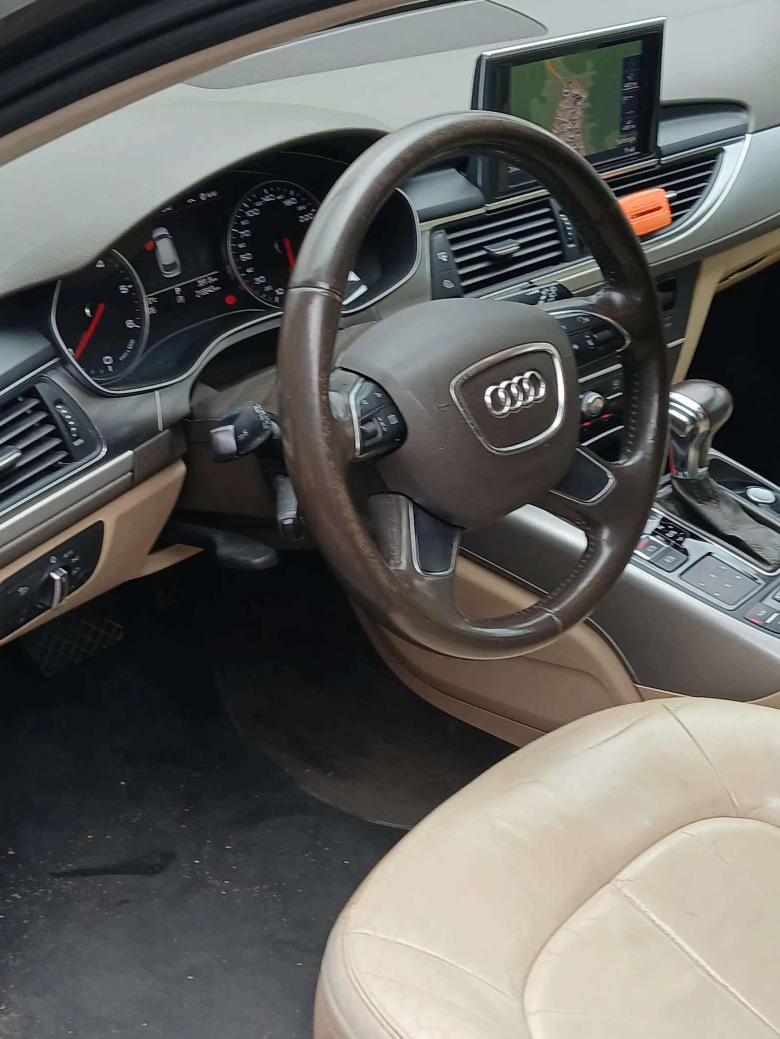 Audi A6 2.0 TDI, снимка 12 - Автомобили и джипове - 54725996