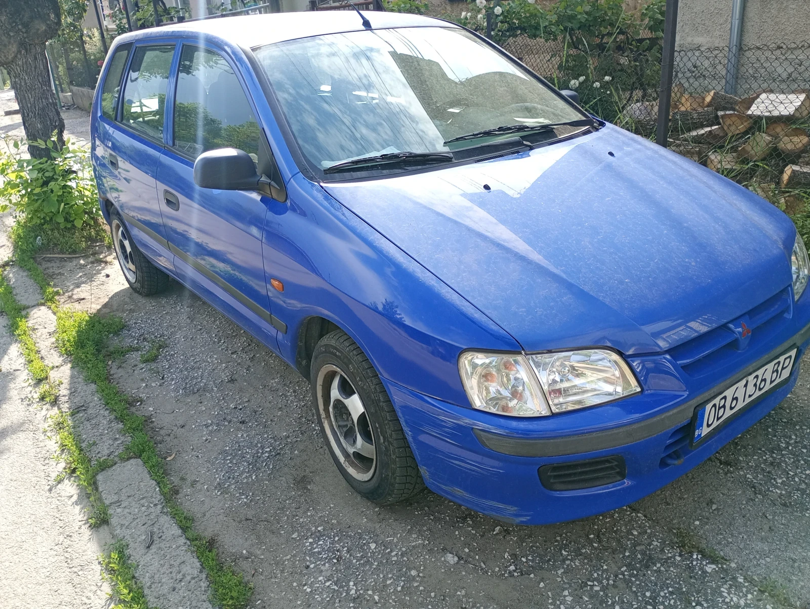 Mitsubishi Space star, снимка 2 - Автомобили и джипове - 54768351